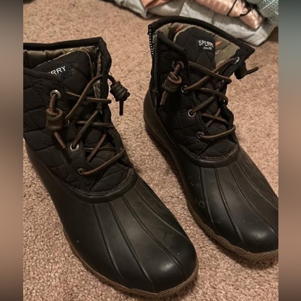 Sperry Black Quilted Waterproof Boots